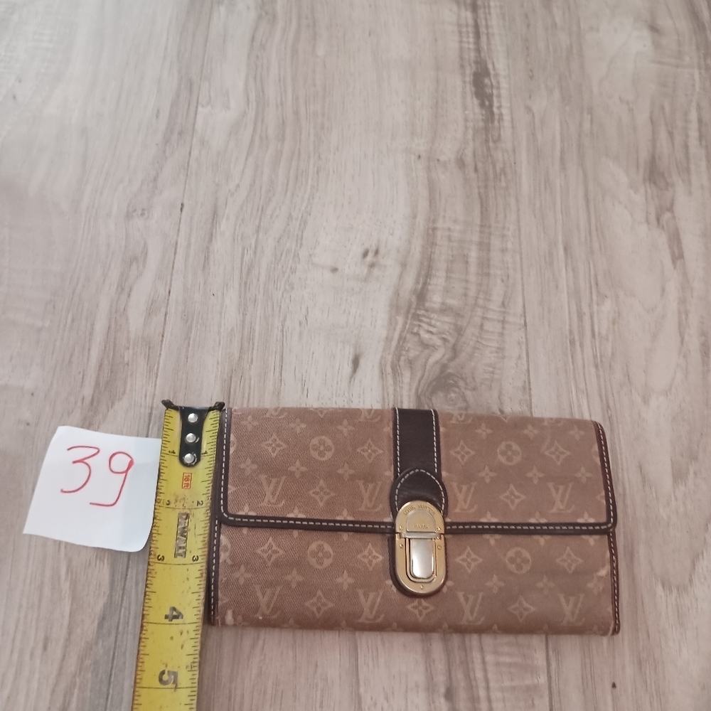 Monogram Idylle Sarah Wallet Sepia - Picture 15 of 15